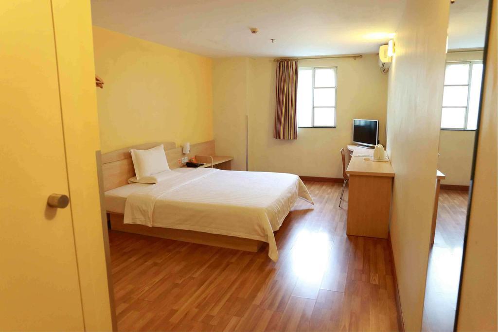 7Days Inn Shantou Jin Yuan Road Room photo